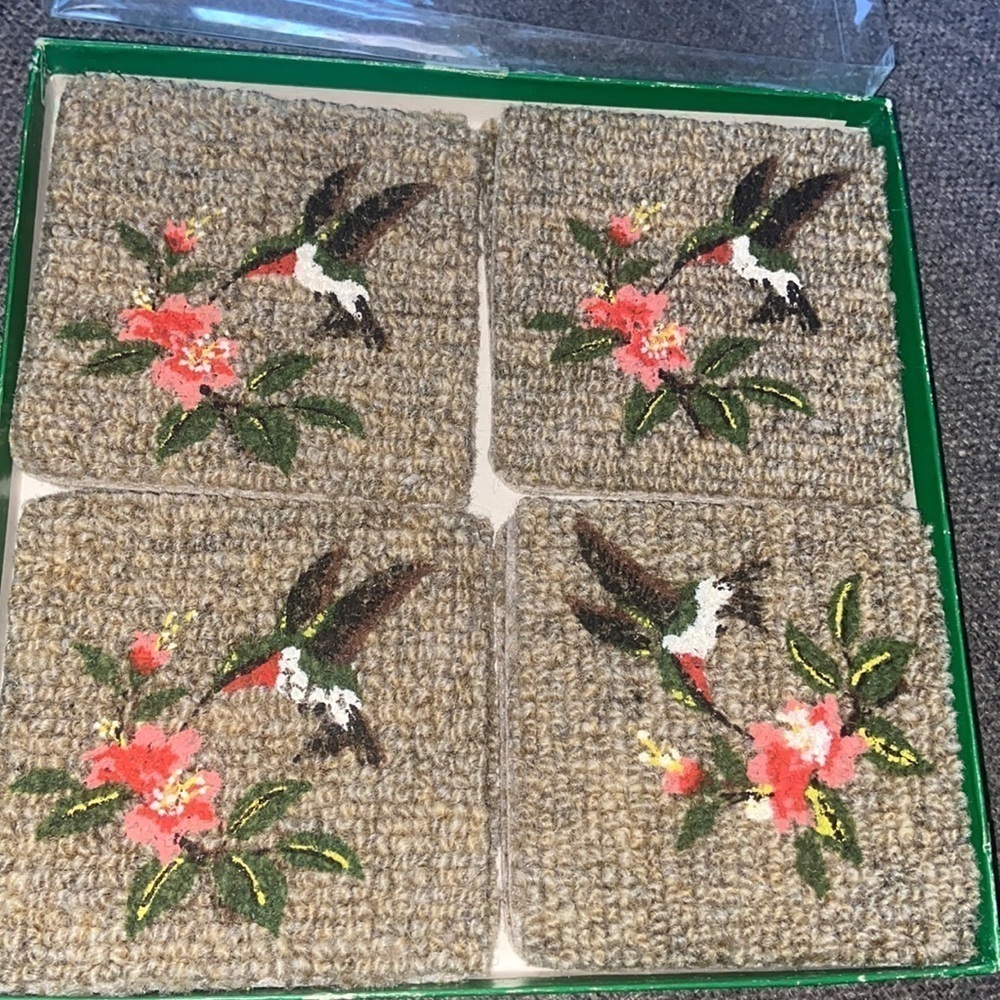 Hand painted set if 8 carpet coasters  new T8
